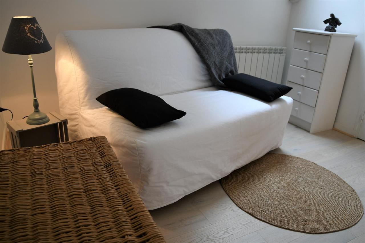 La Petite Maison D'à Côté *